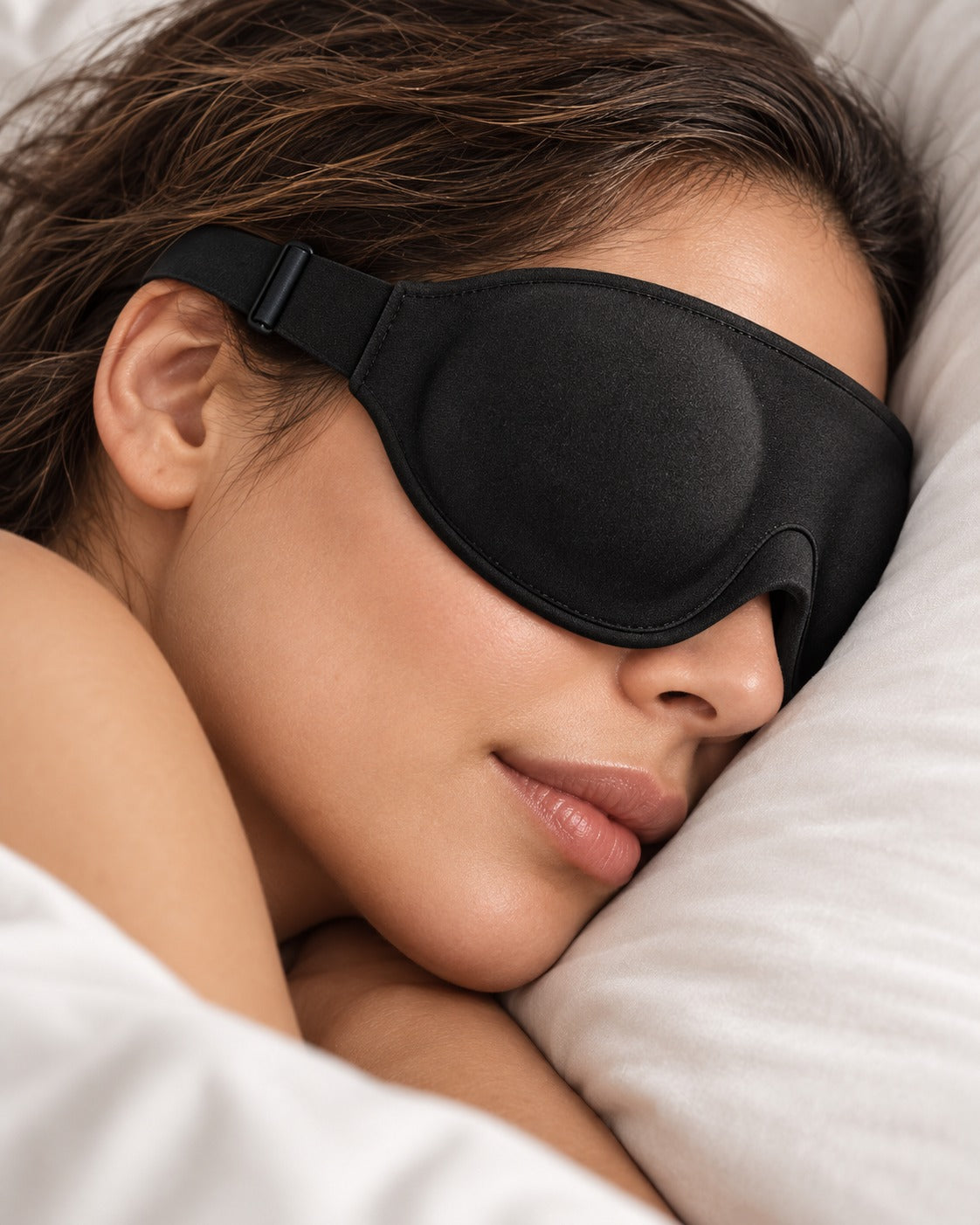 Close-up of the Pillow-Side mask's contoured nose area on a side sleeper
